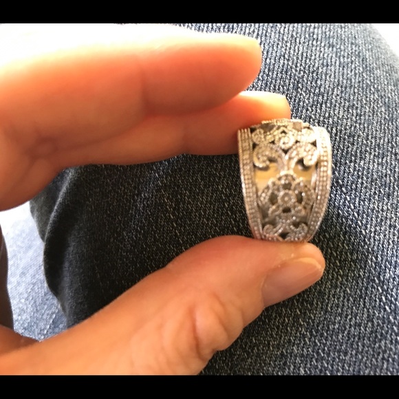 Gorgeous Art Deco sterling Ring size seven - Picture 3 of 5